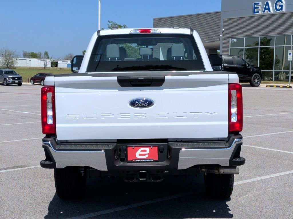 New 2026 Ford F350 XL w/ FX4 Off-Road Package AWD/4WD image 7