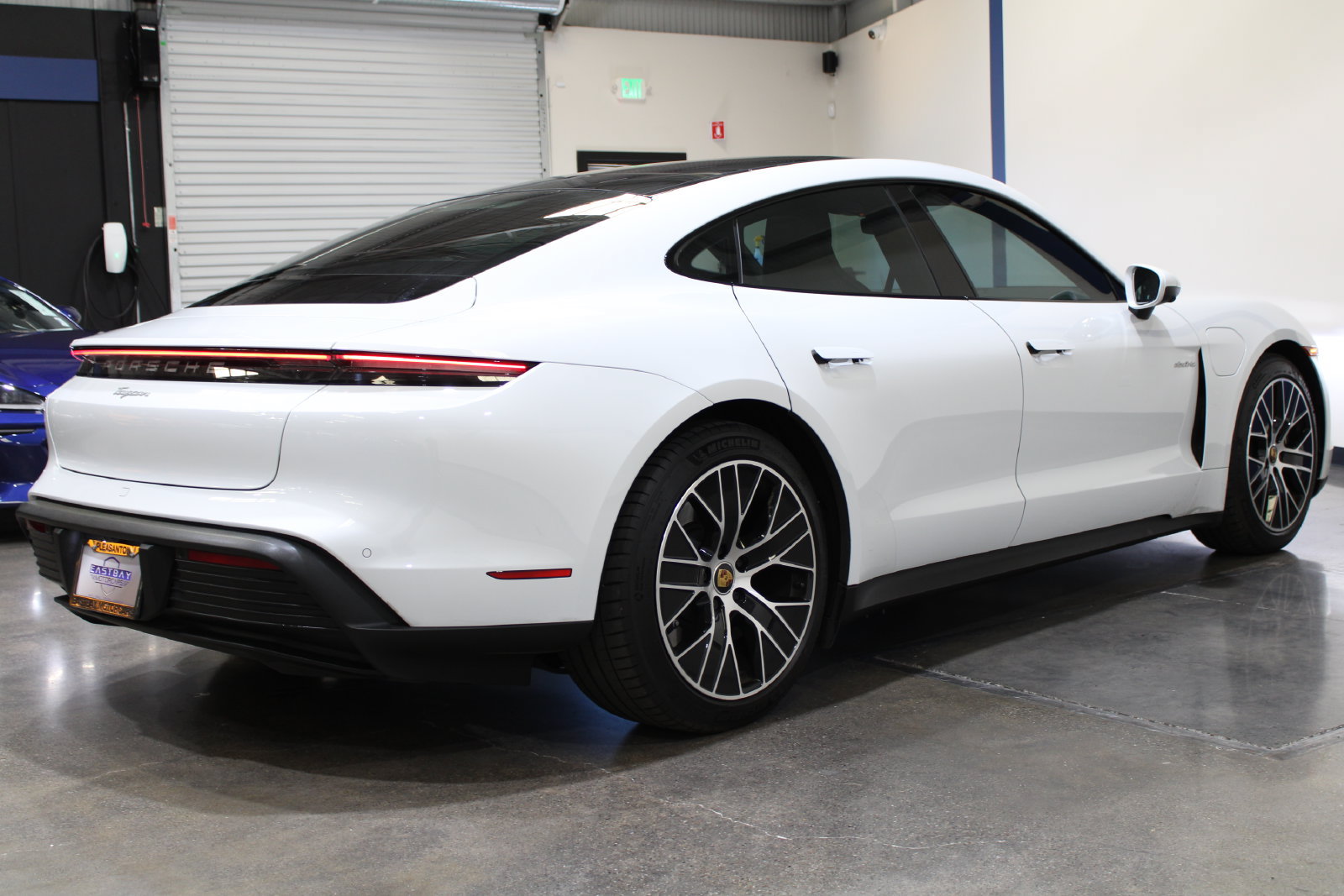 Used 2023 Porsche Taycan RWD image 13