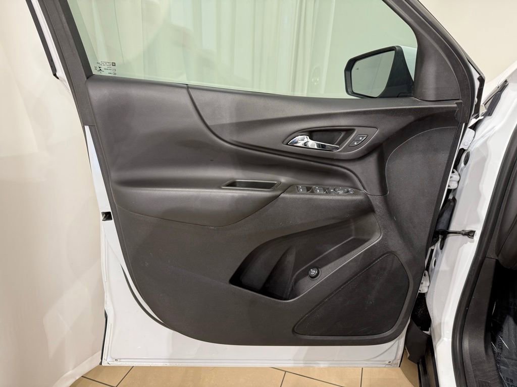 Used 2022 Chevrolet Equinox LT image 15