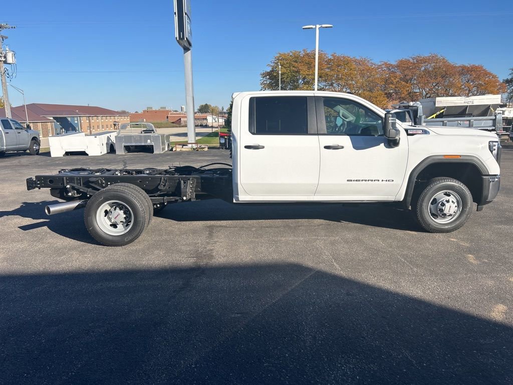 New 2026 GMC Sierra 3500 Pro w/ Convenience Package image 12
