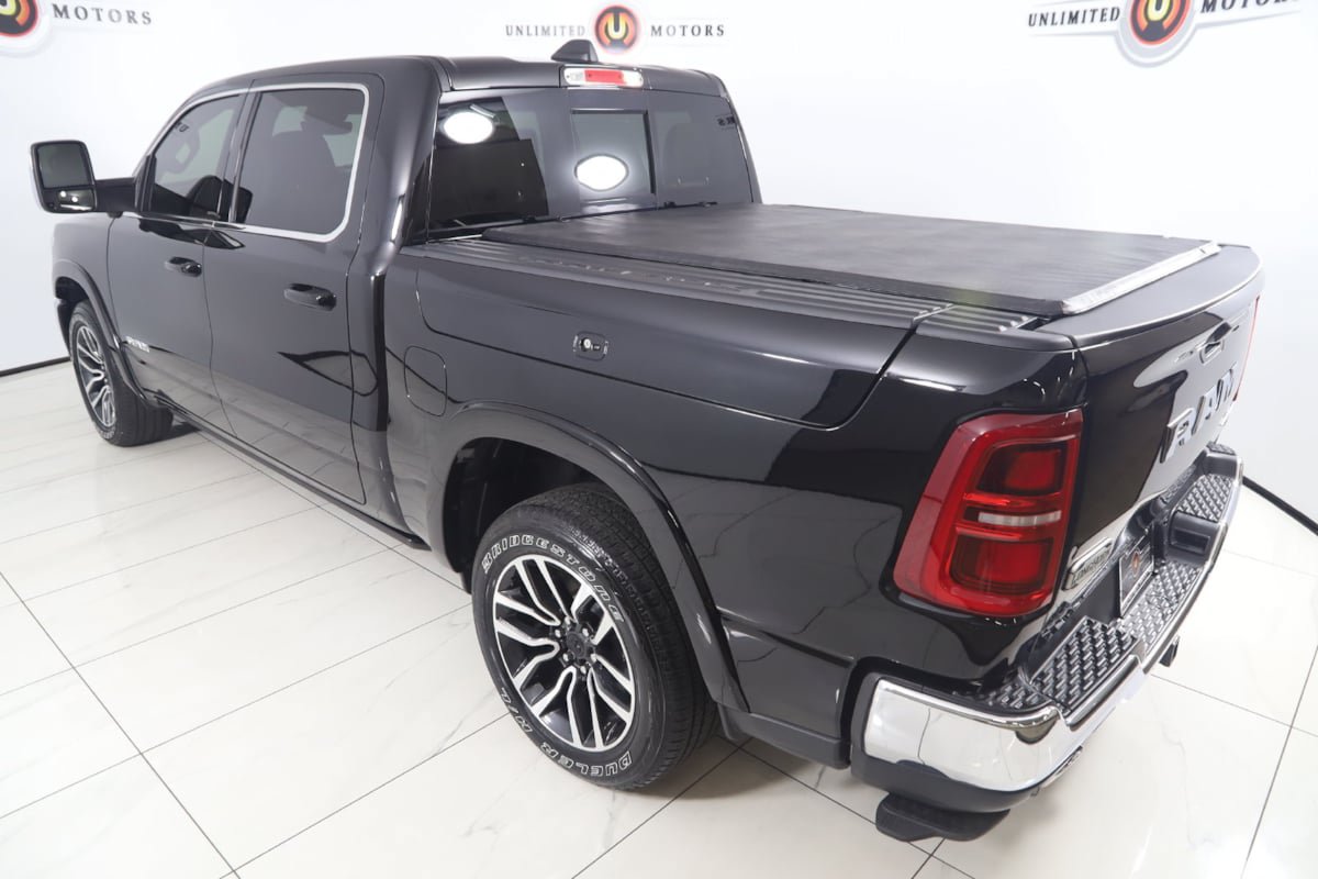 Used 2025 RAM 1500 Limited w/ Trailer Tow Group AWD/4WD image 30