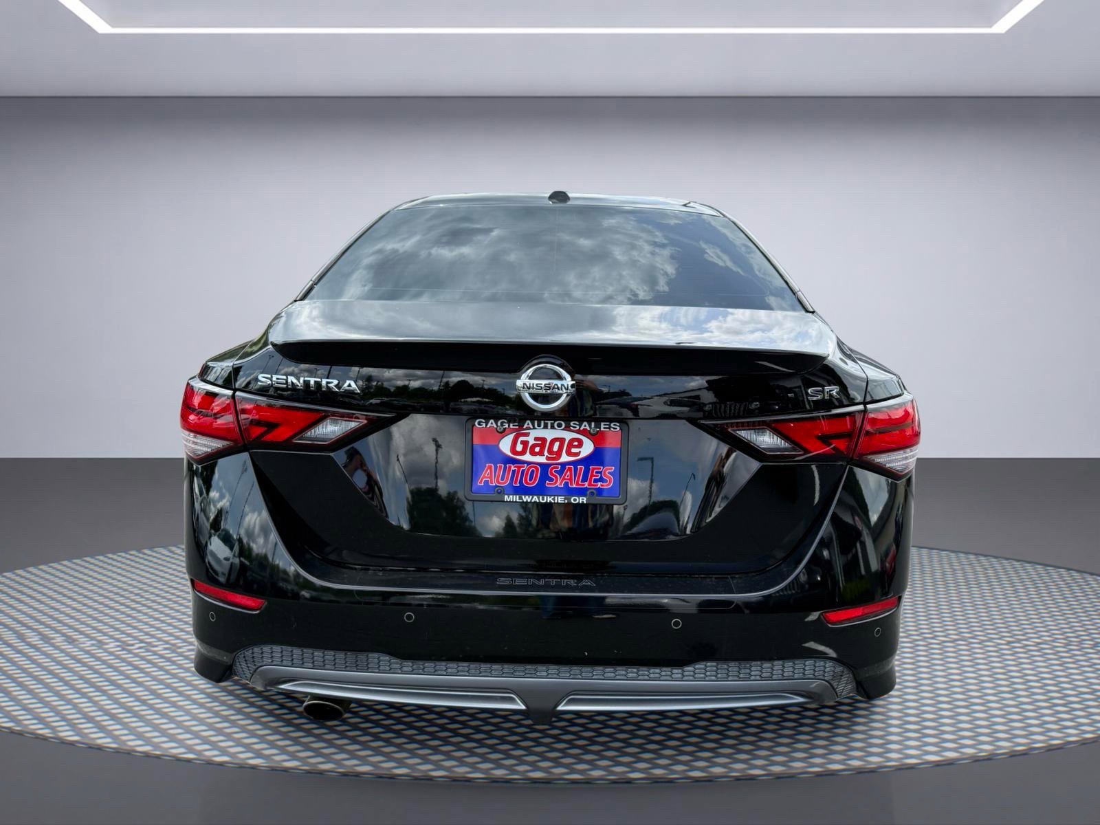Used 2021 Nissan Sentra SR FWD image 5