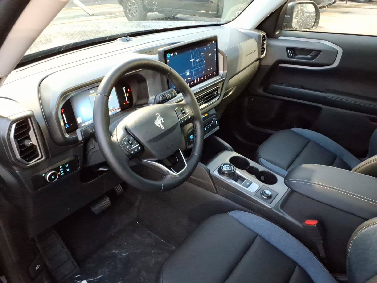 New 2026 Ford Bronco Sport Outer Banks w/ Outer Banks Tech Package+ AWD/4WD image 5