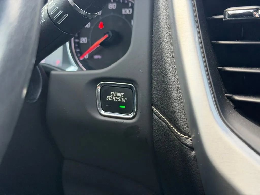 Used 2022 GMC Acadia SLT AWD/4WD image 19