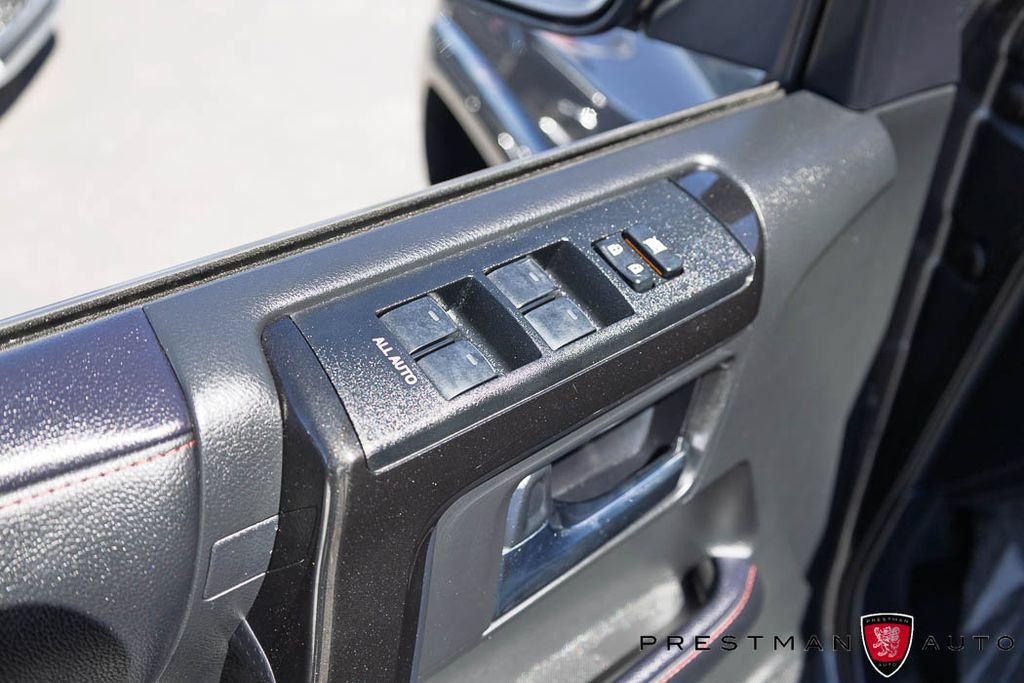 Used 2022 Toyota 4Runner TRD Off-Road Premium w/ Moonroof Package AWD/4WD image 21