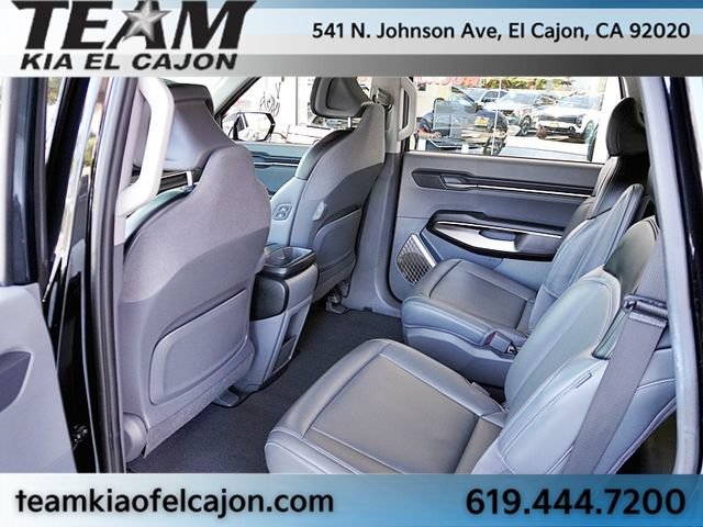 Certified 2024 Kia EV9 Light Long Range RWD image 17