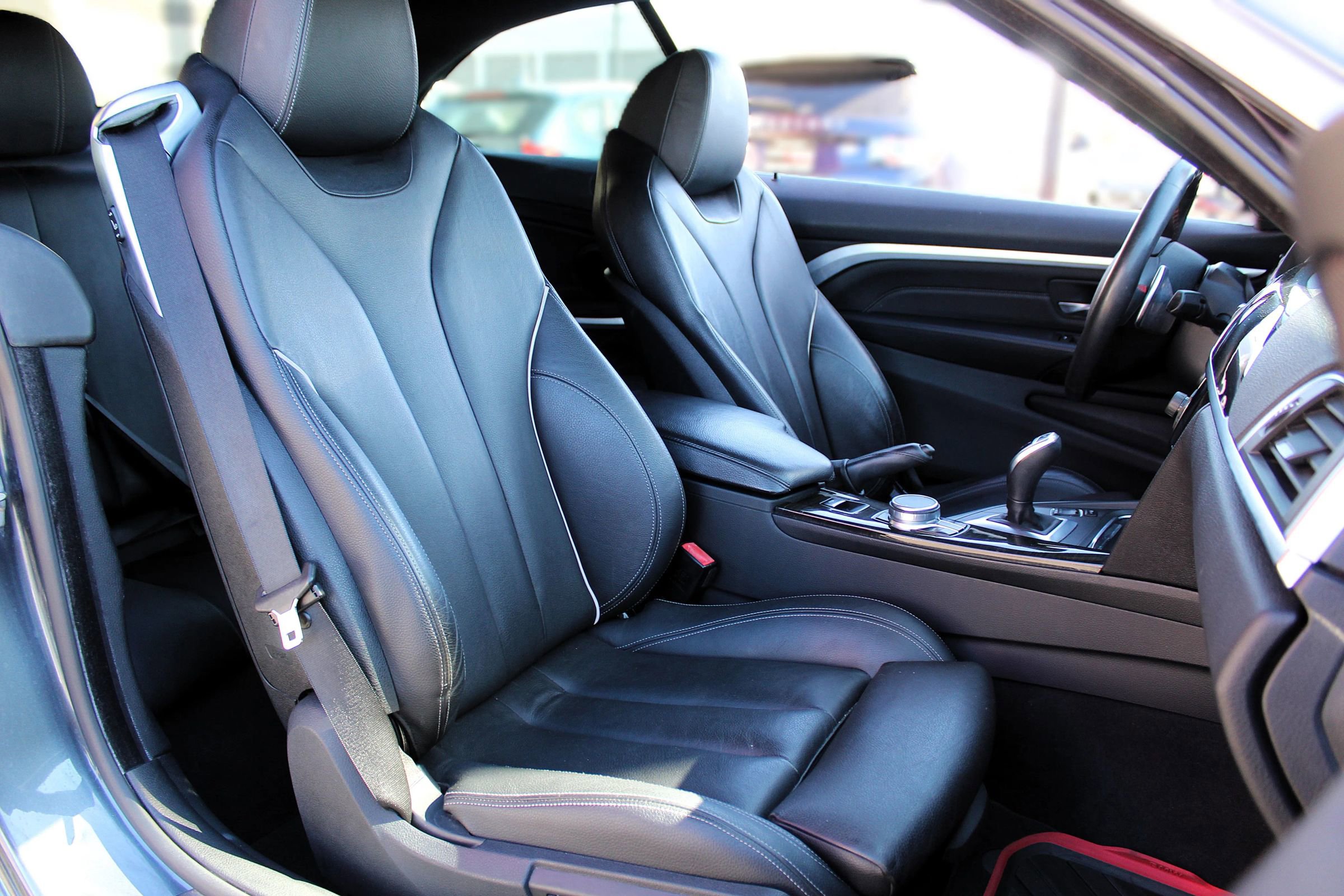 Used 2018 BMW 430i Convertible image 27