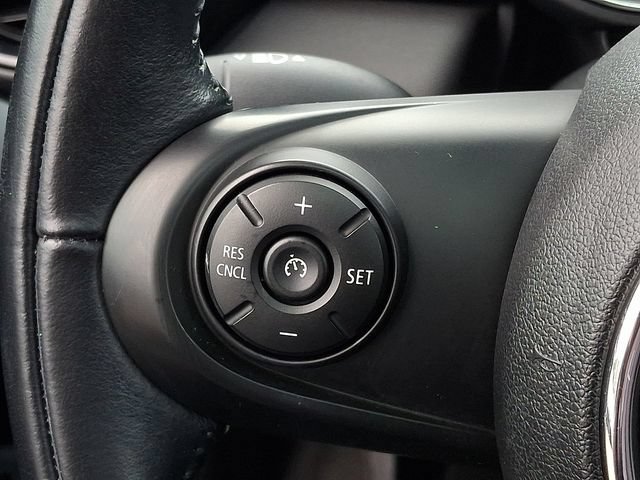 Used 2018 MINI Cooper S FWD image 17