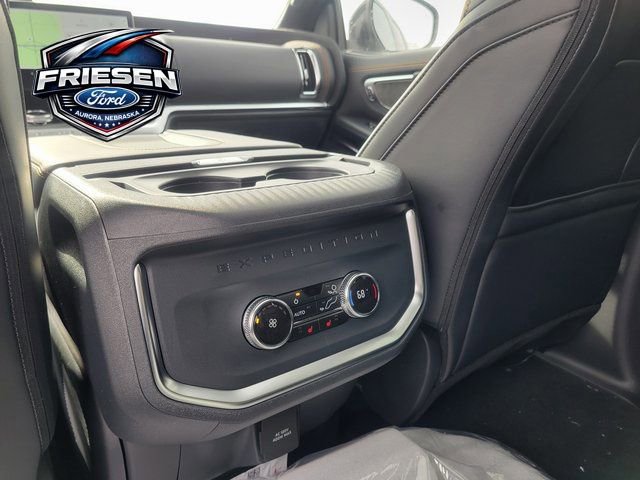 New 2026 Ford Expedition Tremor image 33