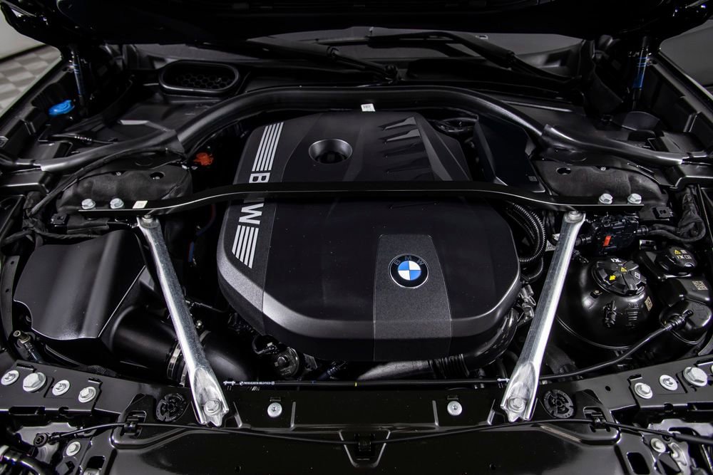 Used 2026 BMW 740i w/ Premium Package RWD image 45
