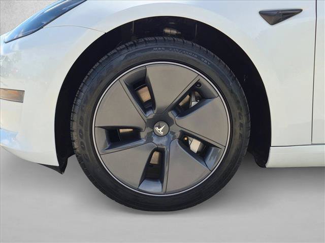 Used 2023 Tesla Model 3 Standard Range RWD image 22