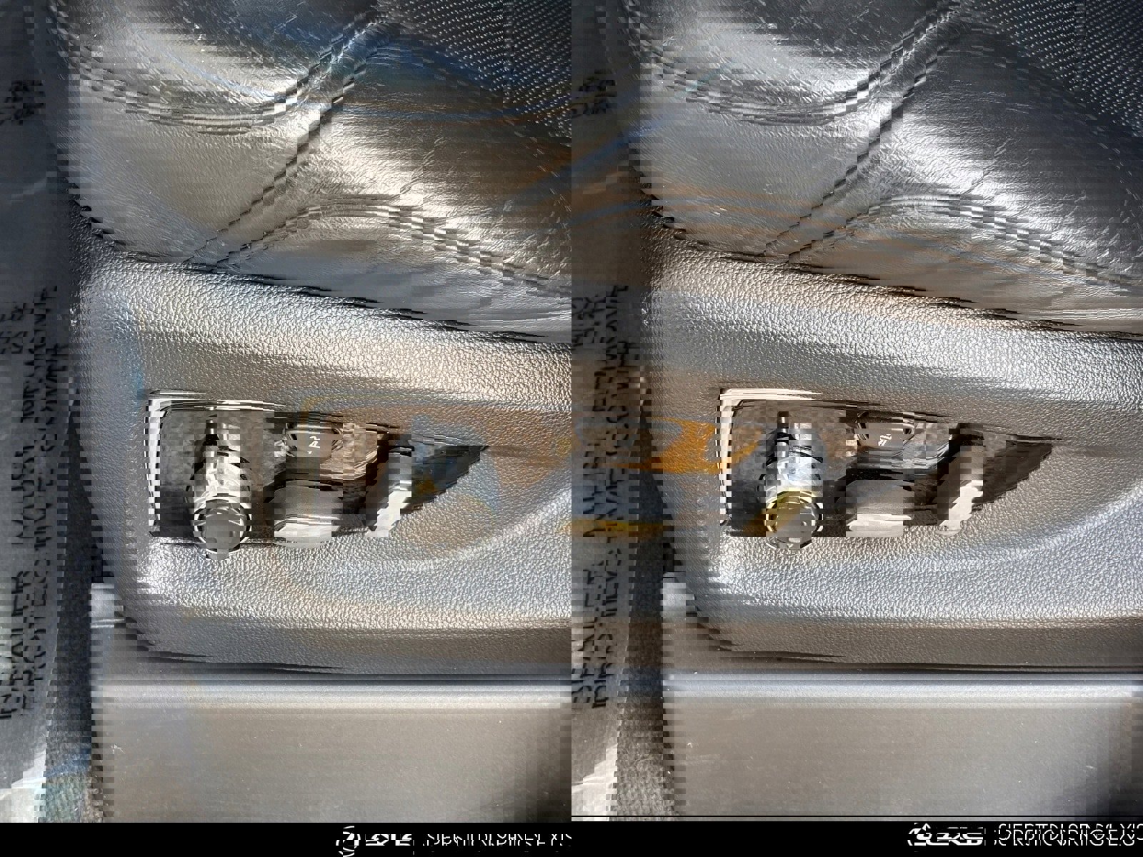 Used 2020 Cadillac Escalade ESV Platinum image 22