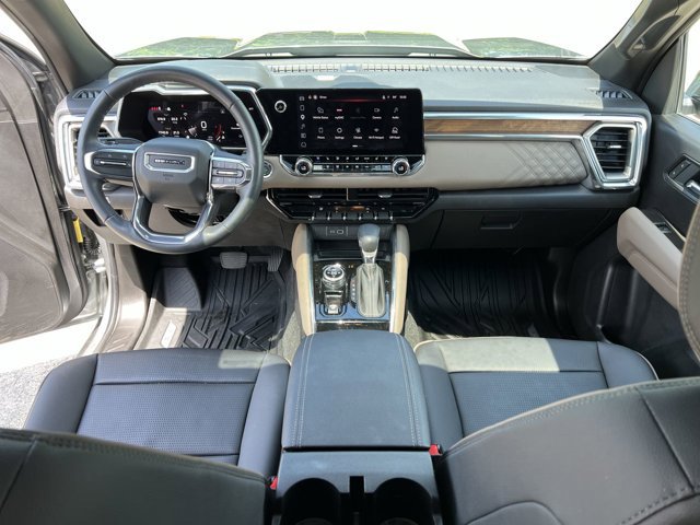 Used 2026 GMC Canyon Denali AWD/4WD image 21