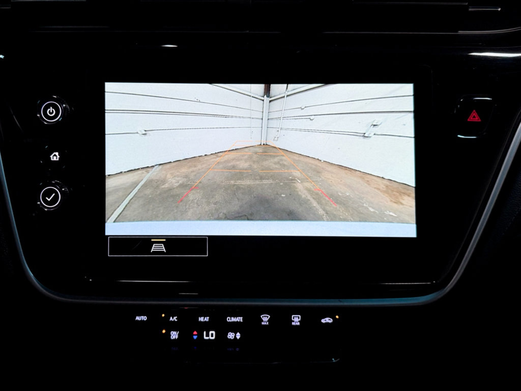 Used 2023 Chevrolet Bolt LT w/ Driver Confidence Package FWD image 14