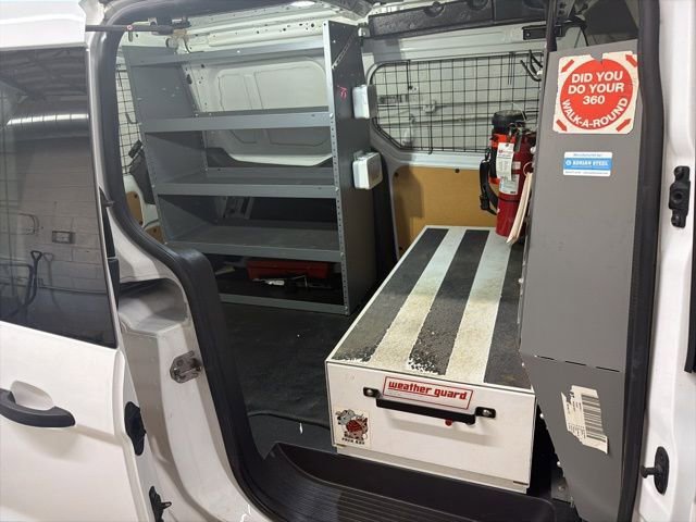 Used 2014 Ford Transit Connect XLT image 14