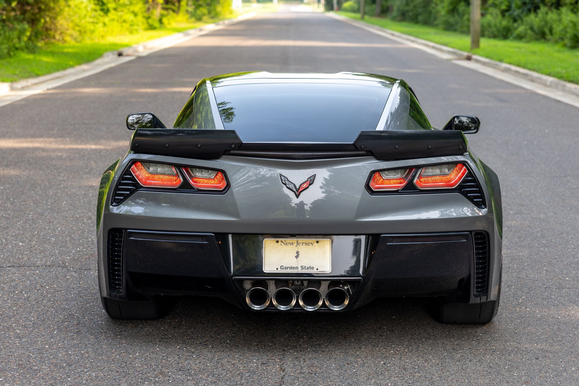 Used 2016 Chevrolet Corvette Z06 w/ Battery Protection Package RWD image 16