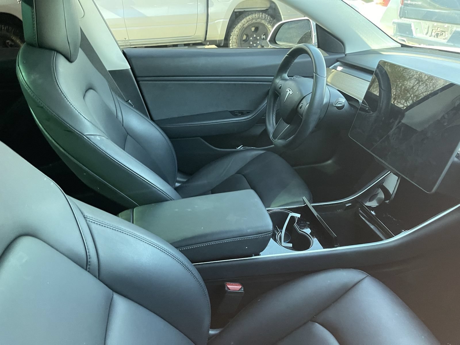 Used 2018 Tesla Model 3 Long Range RWD image 7