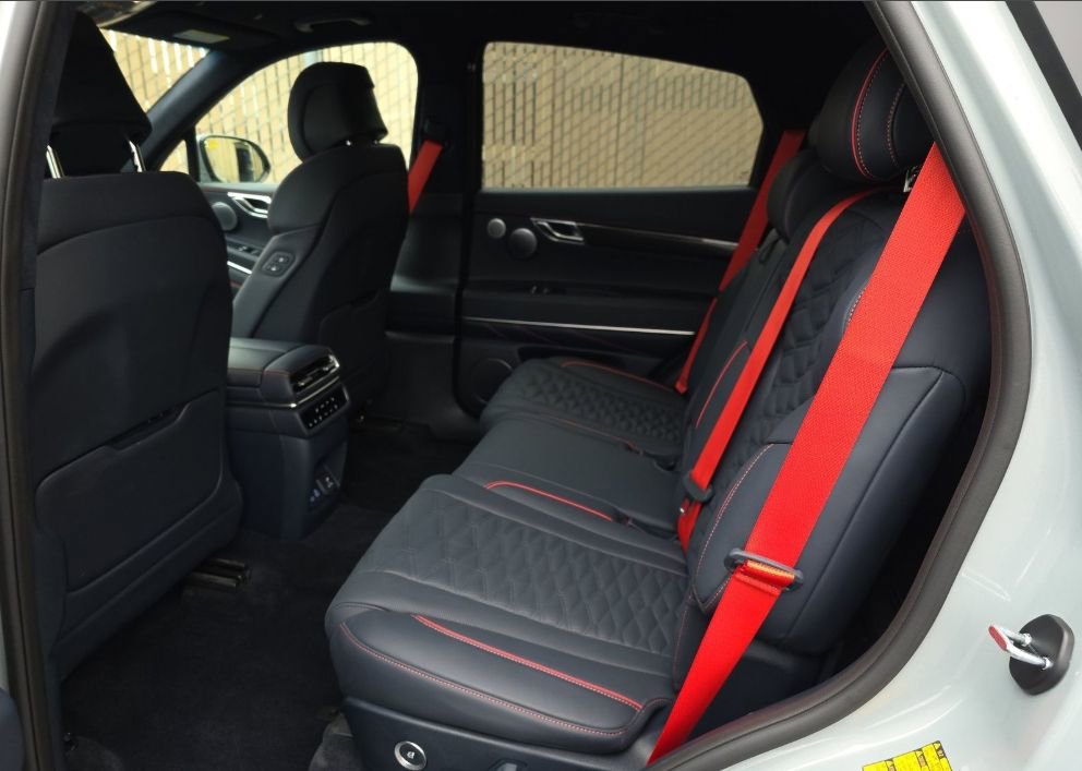 Used 2025 Genesis GV80 3.5T e-SC image 14