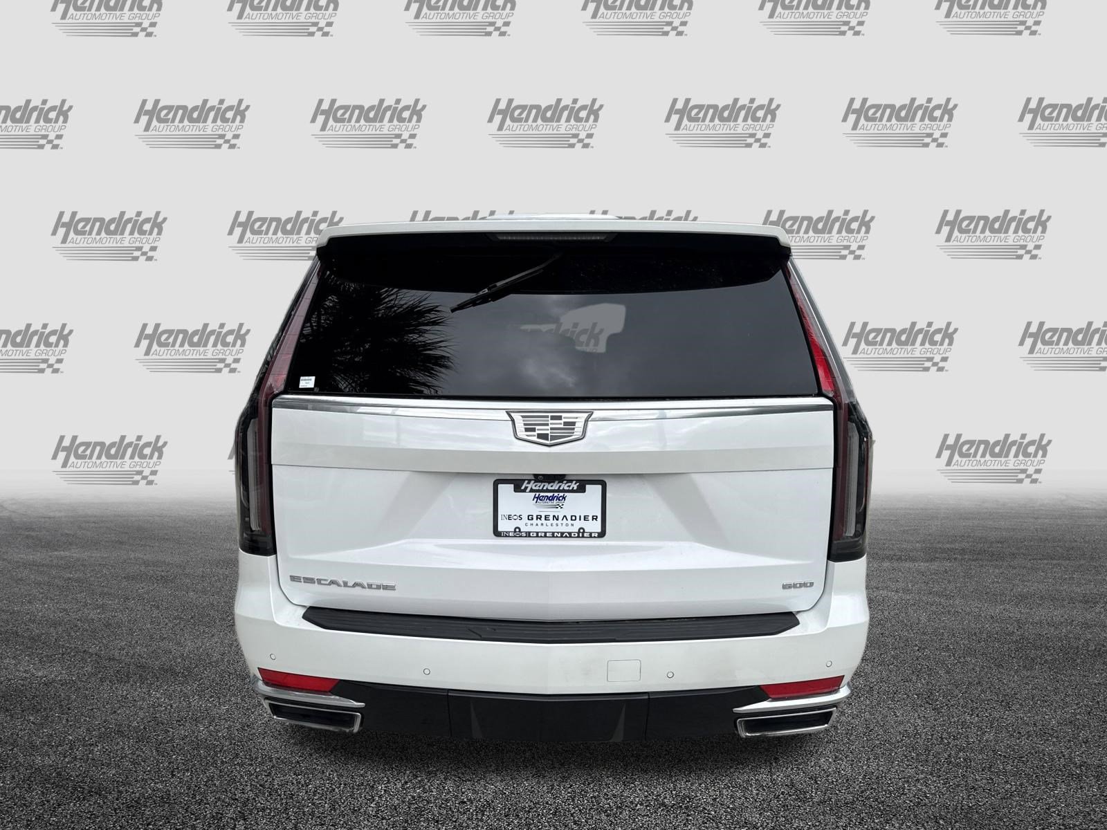 Used 2023 Cadillac Escalade ESV Premium Luxury Platinum w/ LPO, Radiant Package AWD/4WD image 8
