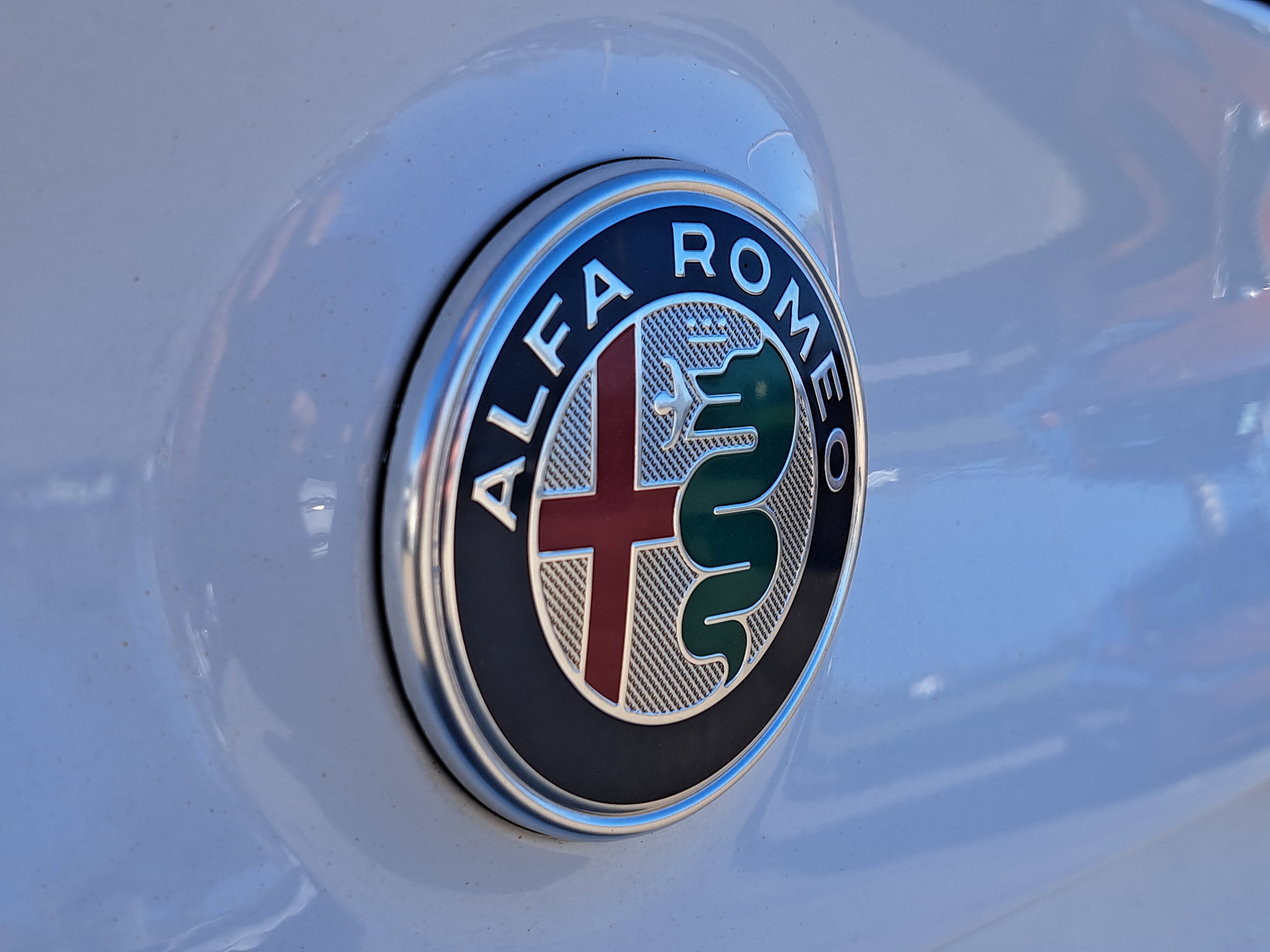 Used 2021 Alfa Romeo Giulia Ti Sport image 11