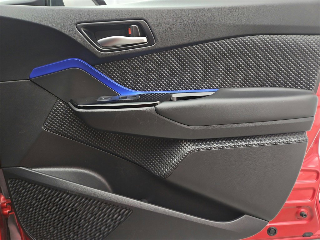 Used 2022 Toyota C-HR Limited image 22