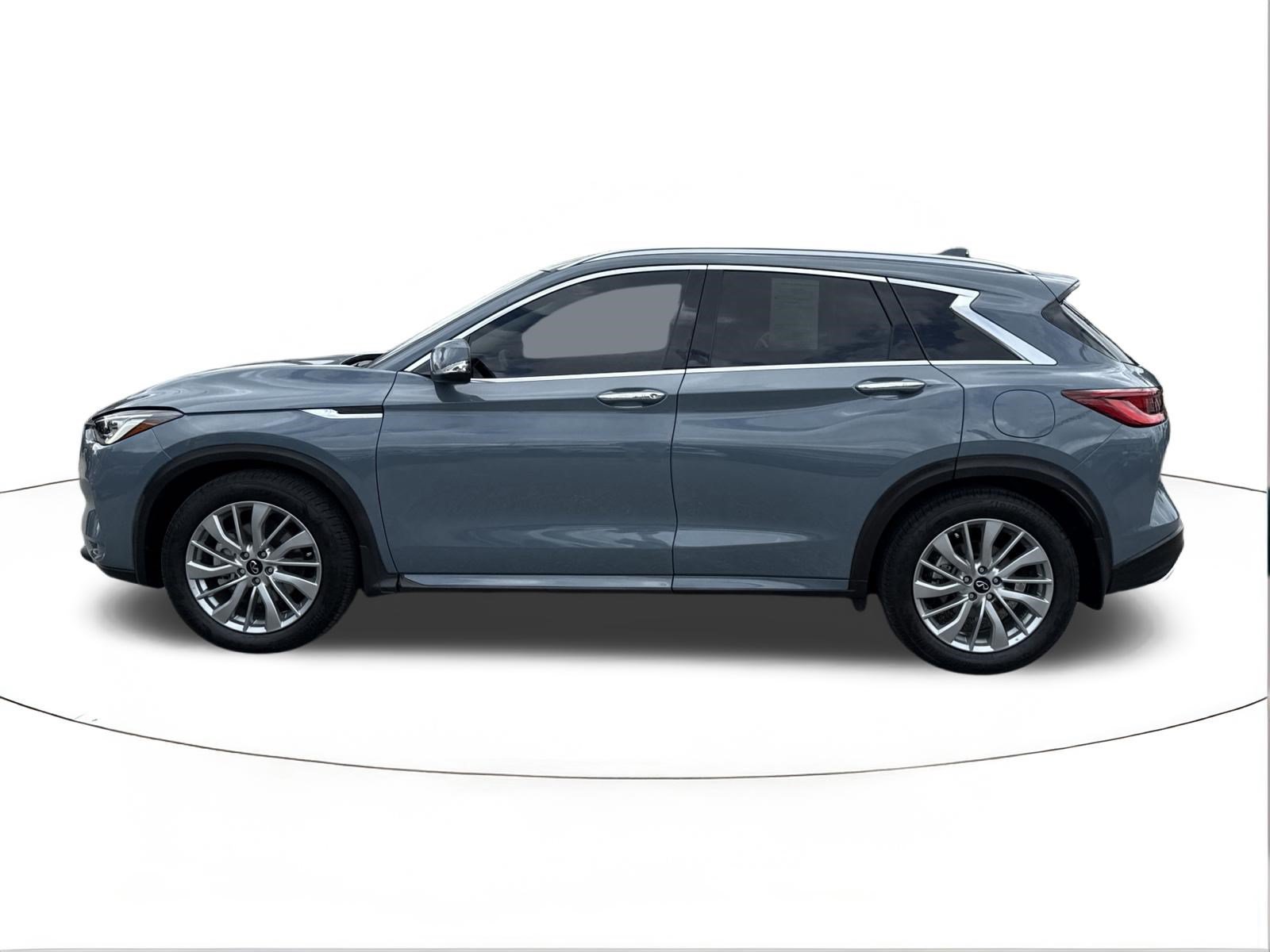 Used 2023 INFINITI QX50 Luxe FWD image 6