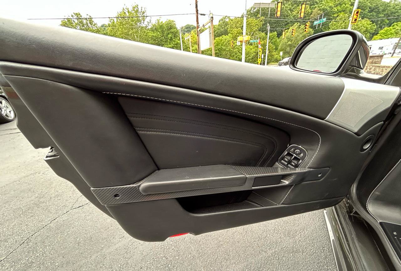 Used 2011 Aston Martin DBS Volante RWD image 23