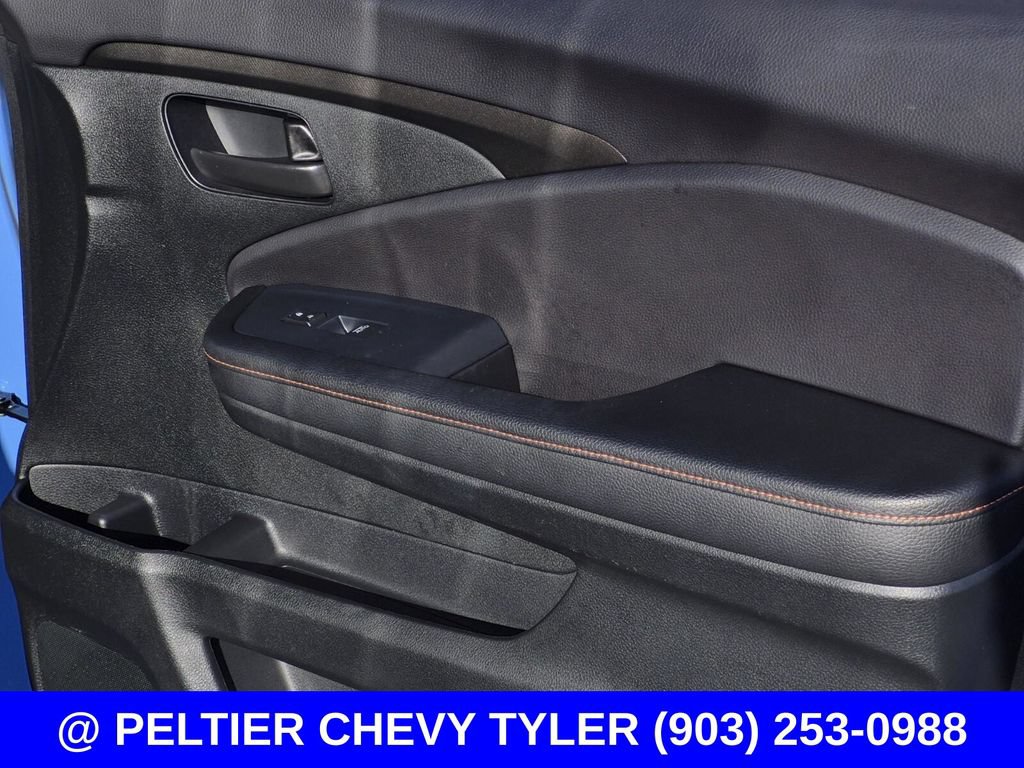 Used 2025 Honda Ridgeline TrailSport image 14