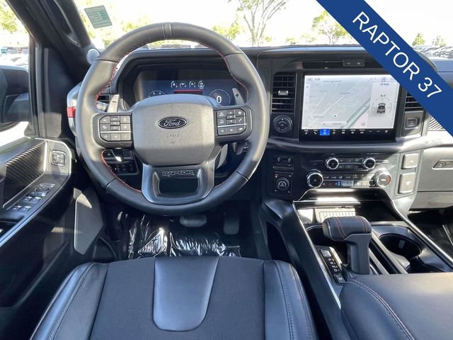 Used 2025 Ford F150 Raptor AWD/4WD image 9