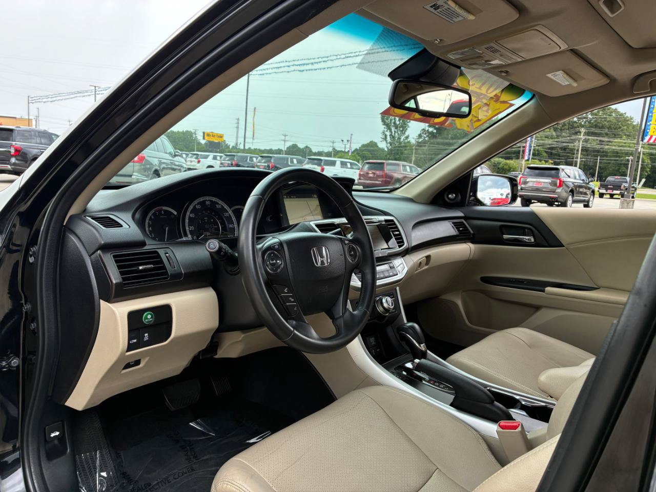 Used 2015 Honda Accord EX-L image 14