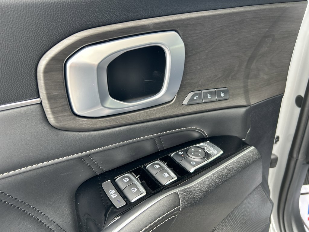New 2026 Kia Sorento SX Prestige AWD/4WD image 19
