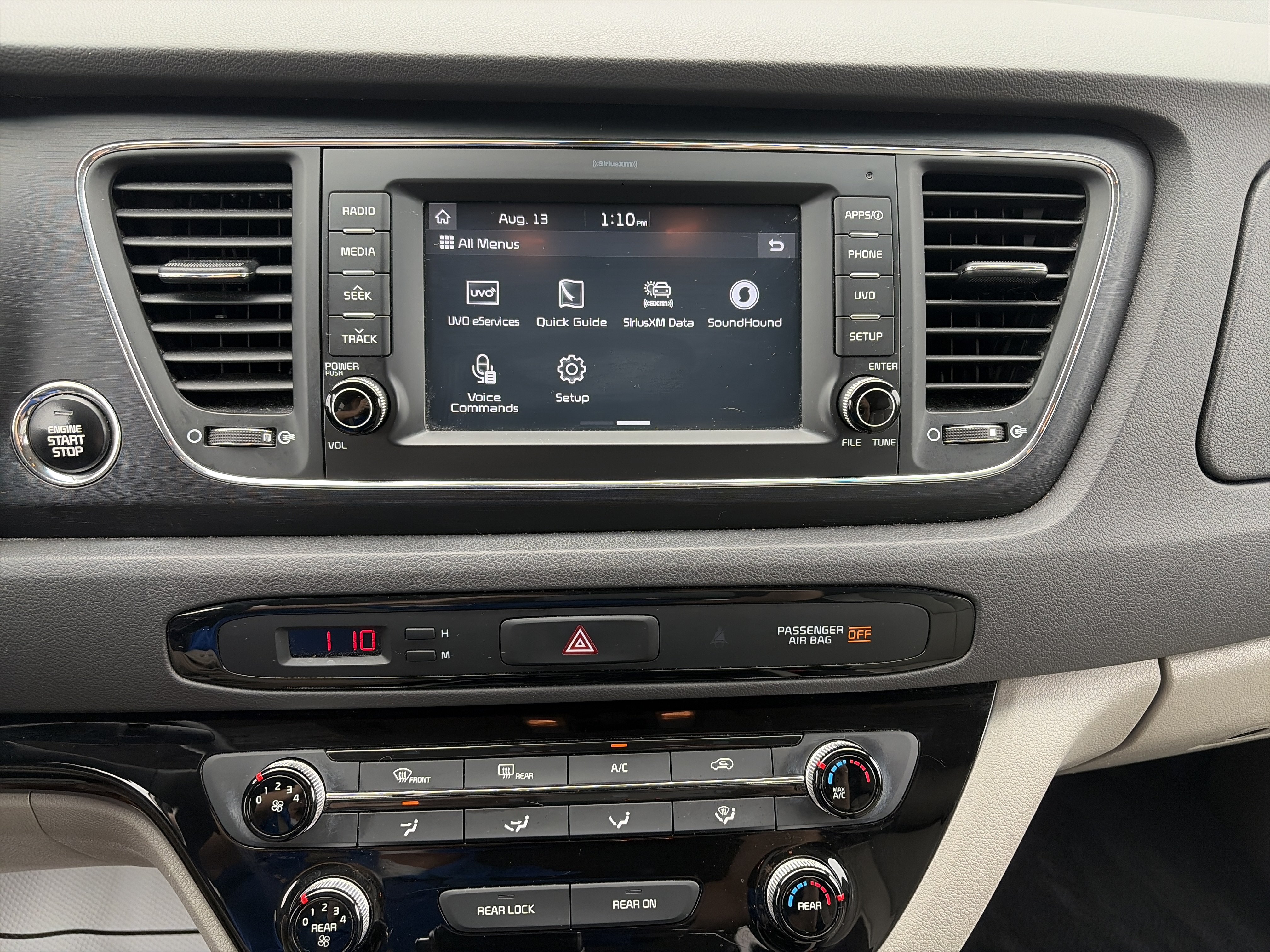 Used 2017 Kia Sedona LX w/ LX Essentials Premium Package FWD image 25