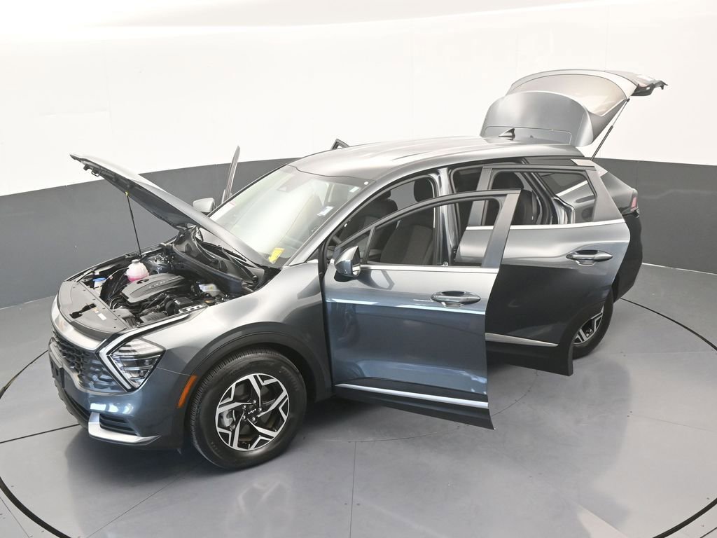 Used 2024 Kia Sportage LX image 57