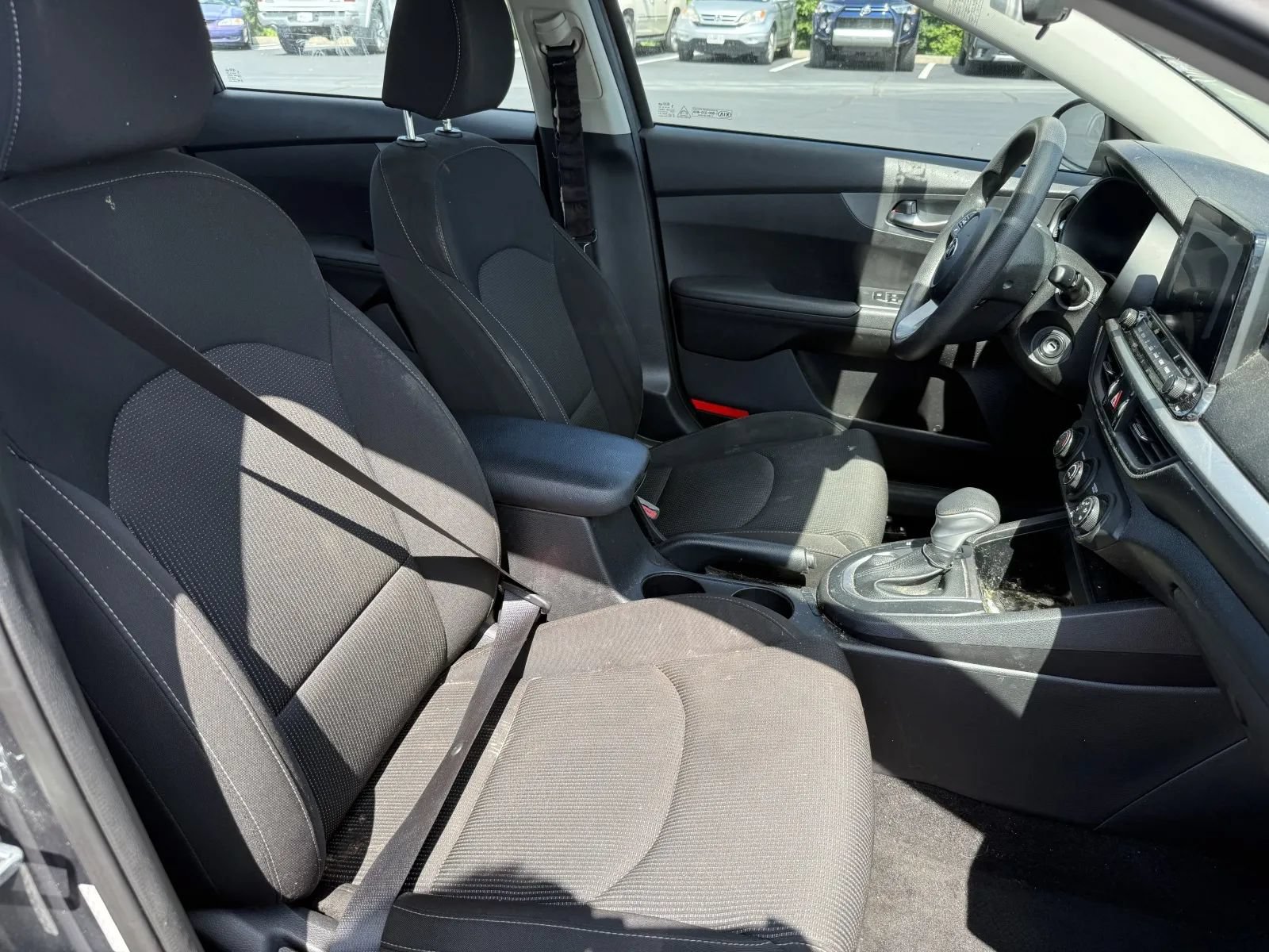 Used 2021 Kia Forte LXS FWD image 11
