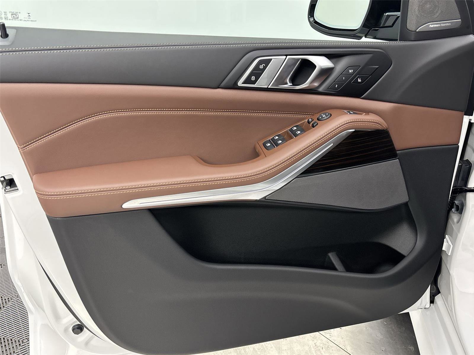 New 2026 BMW X5 xDrive40i w/ M Sport Package image 26