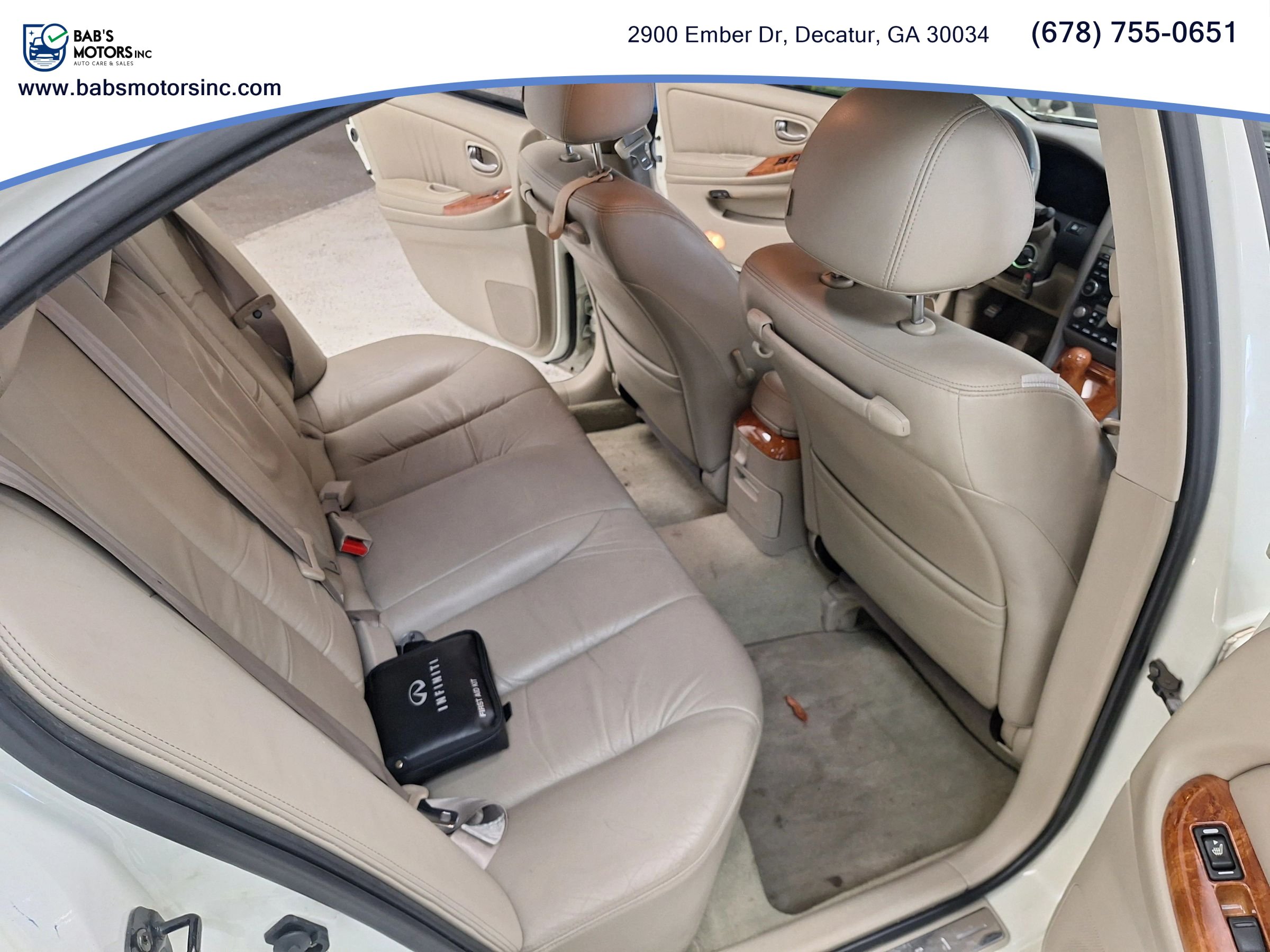 Used 2004 INFINITI I35 w/ Cold Weather Pkg FWD image 35