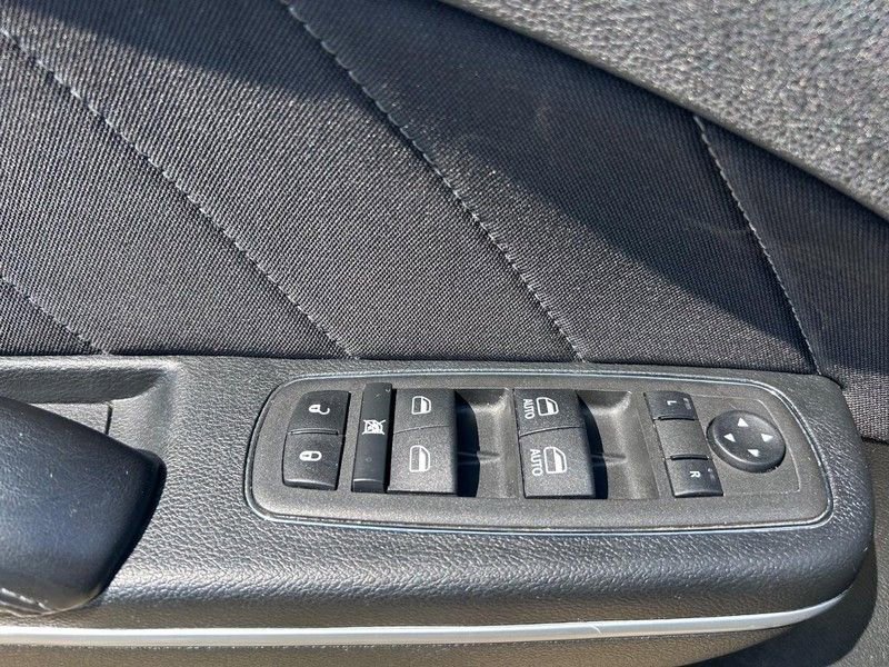 Used 2022 Dodge Charger GT image 17