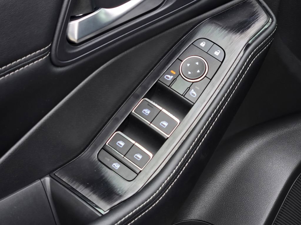 Used 2024 Nissan Rogue SL w/ SL Premium Package image 30