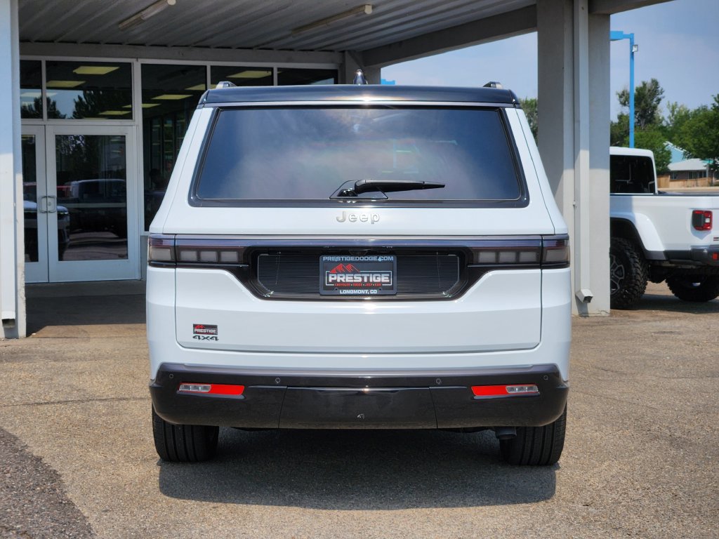 New 2026 Jeep Grand Wagoneer L Summit AWD/4WD image 12