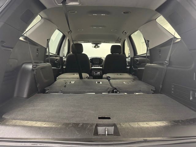 Used 2019 Chevrolet Traverse LT image 34
