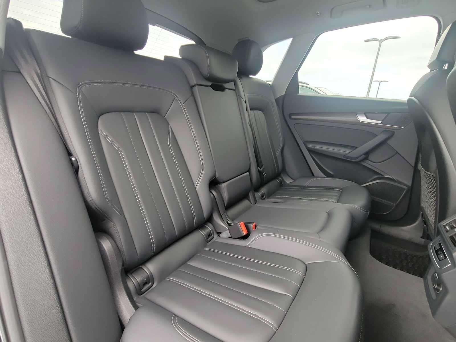 Certified 2024 Audi Q5 2.0T Premium Plus AWD/4WD image 20
