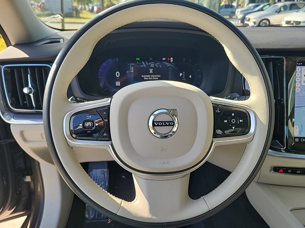 Used 2023 Volvo S60 B5 Core image 16