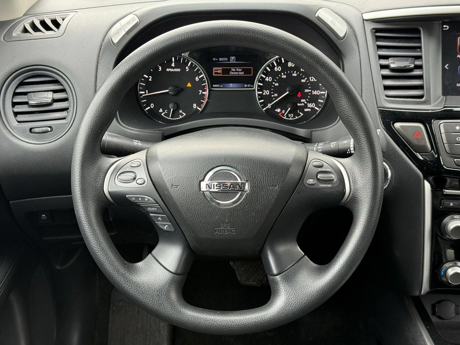 Used 2019 Nissan Pathfinder S AWD/4WD image 26