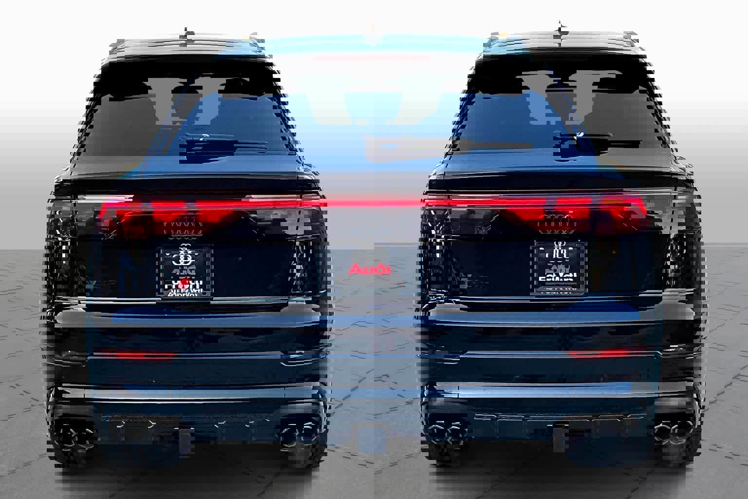 New 2026 Audi SQ8 Prestige image 4