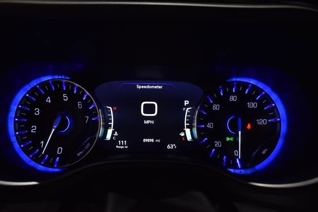 Certified 2022 Chrysler Pacifica Touring-L image 26