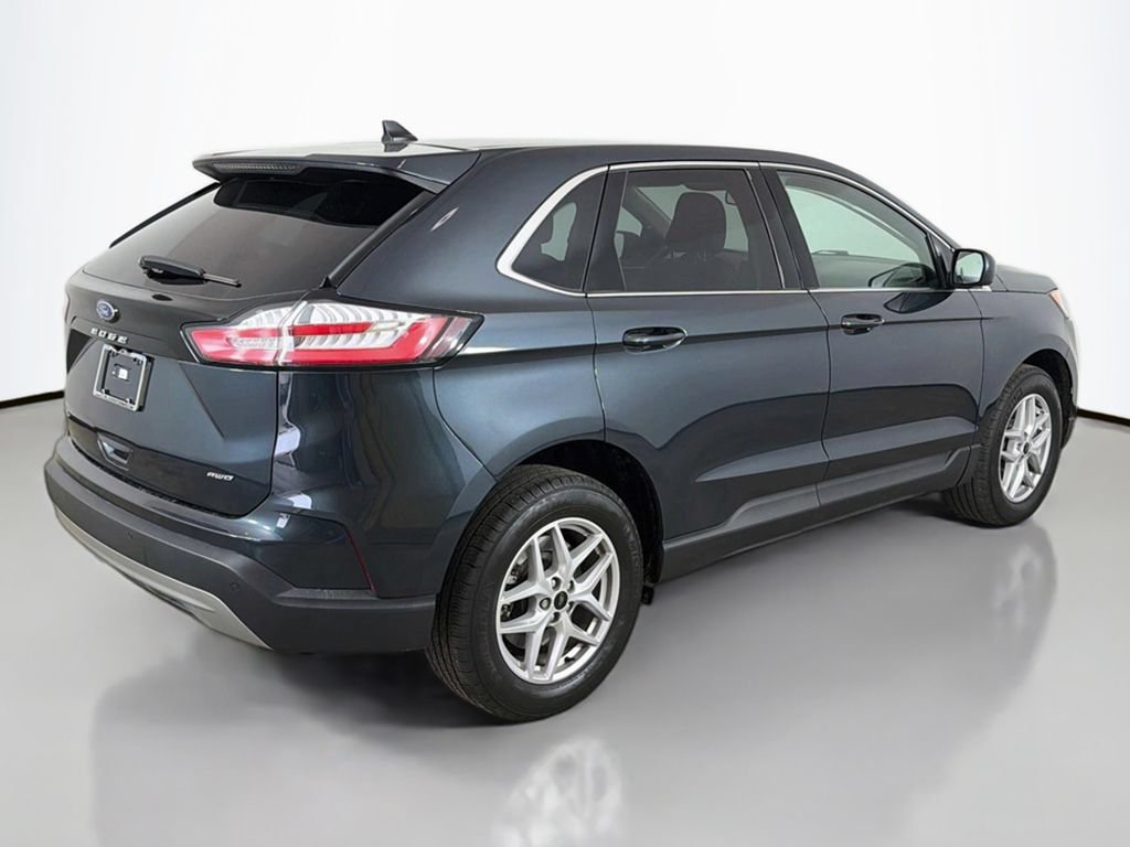 Used 2023 Ford Edge SEL w/ Convenience Package AWD/4WD image 9