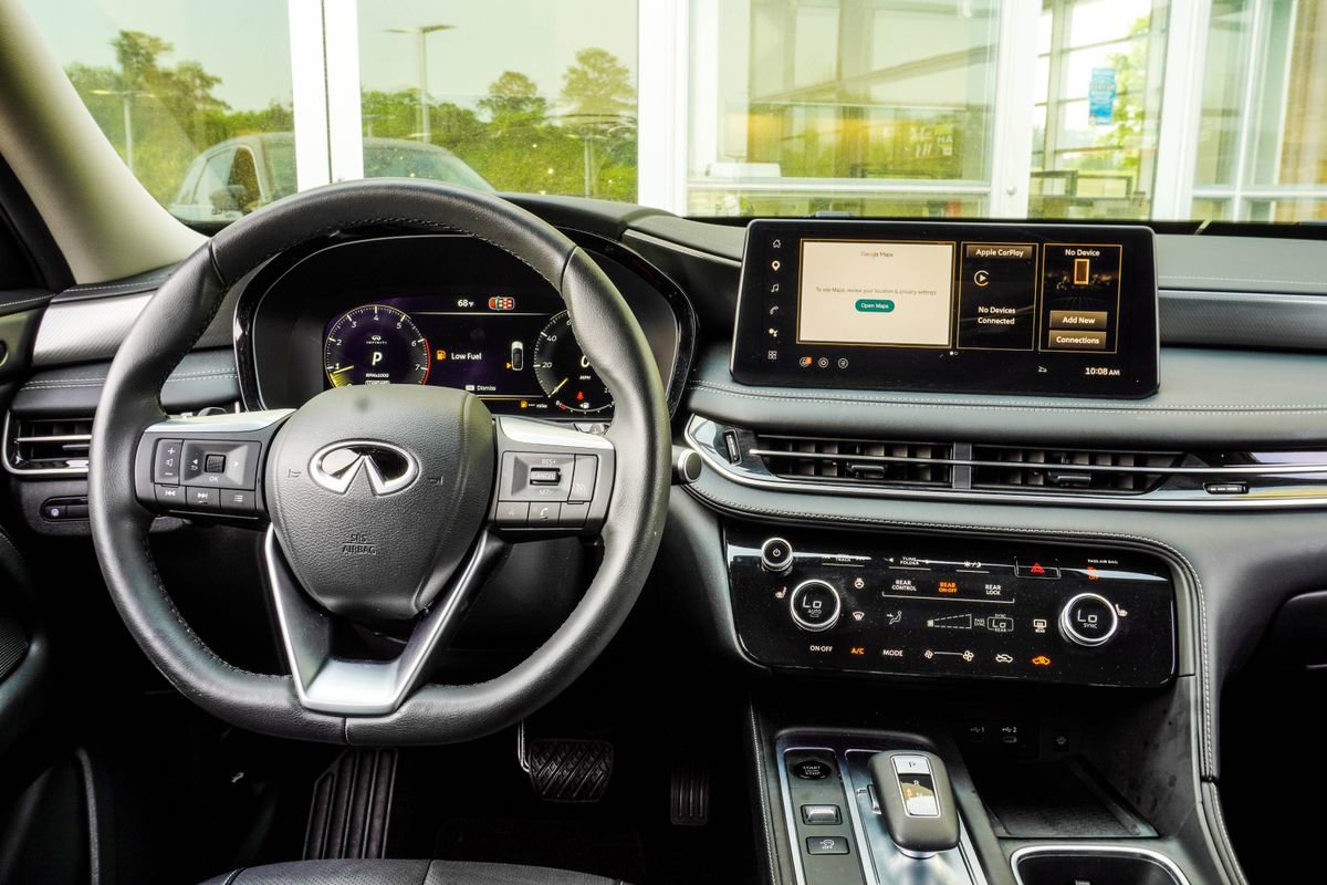 Certified 2026 INFINITI QX60 Pure w/ Cargo Package FWD image 17