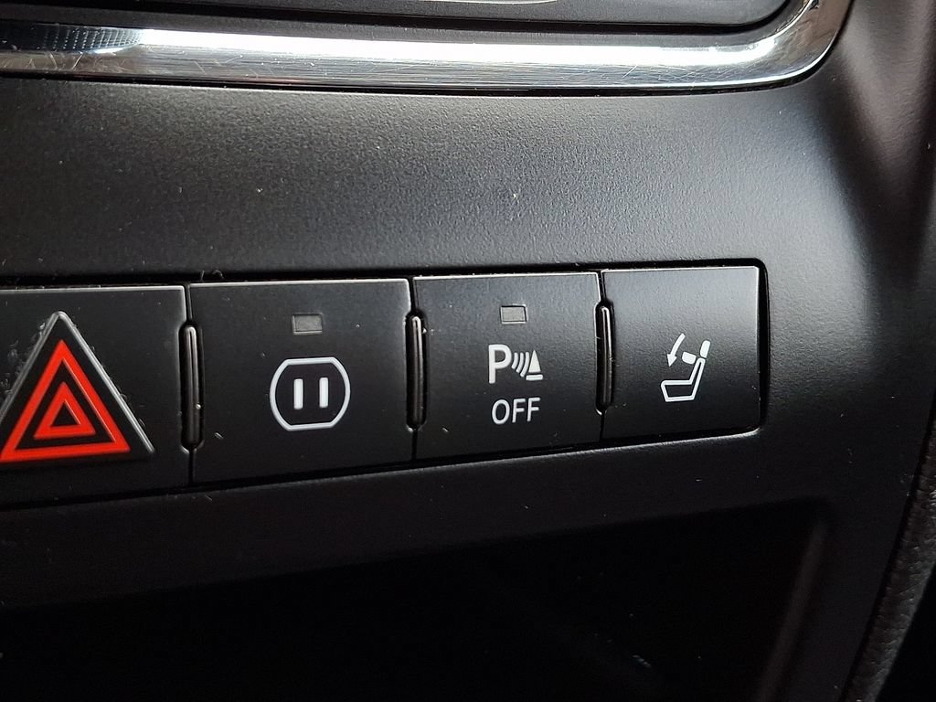 Used 2012 Dodge Durango Crew w/ Entry Nav/Commuter Group AWD/4WD image 27
