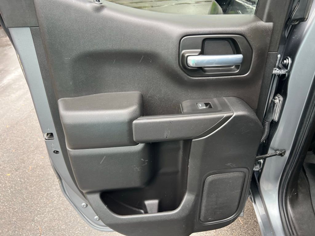 Used 2021 Chevrolet Silverado 1500 Custom image 16