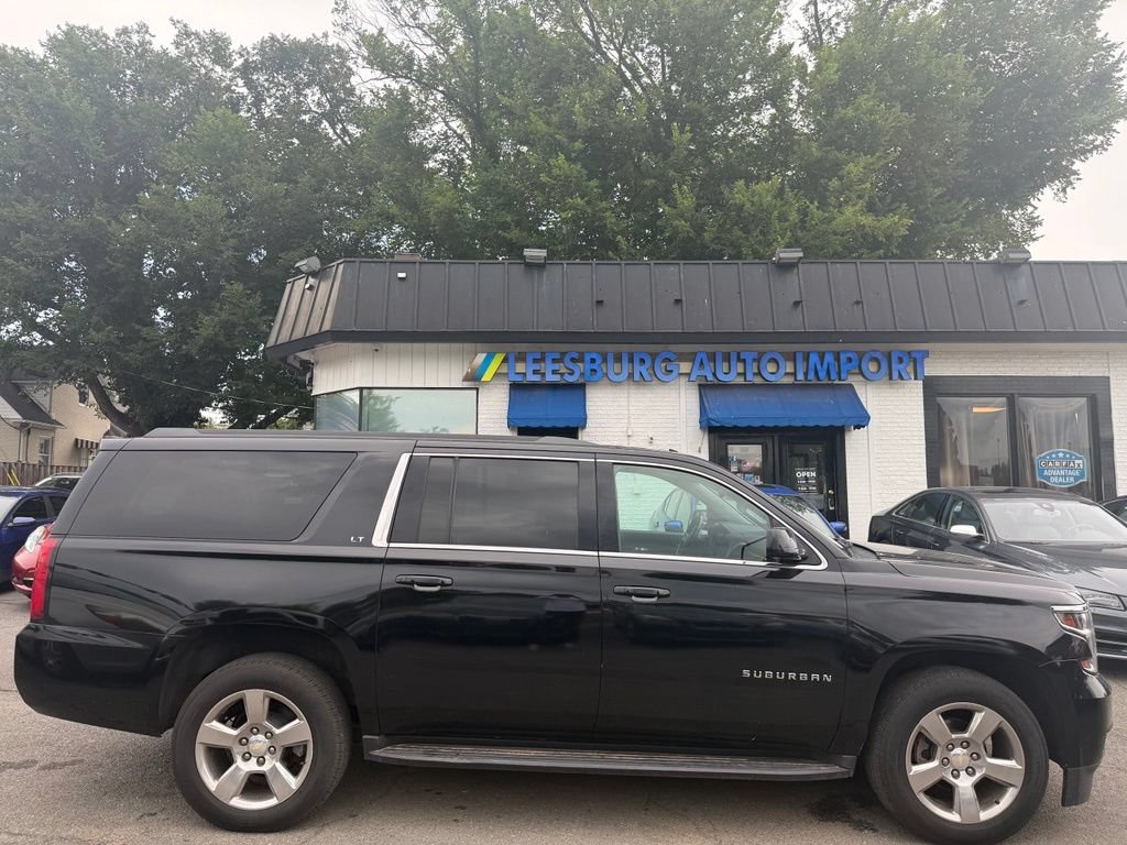 Used 2018 Chevrolet Suburban LT AWD/4WD image 6